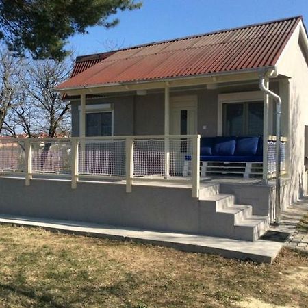 Szegfu Apartmanhaz Villa Balatonfuzfo Exterior photo